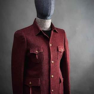 A picture of Mens Suits