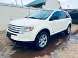 A picture of 08 Ford Edge
