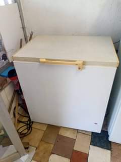 classifieds/fridges