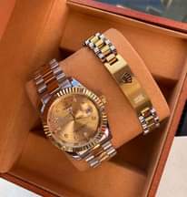 A picture of MEN S FASHION WATCH