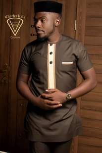A picture of Men African suits