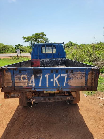 A picture of Ford truck