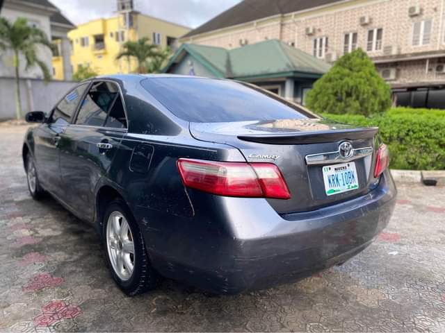 A picture of Toyota Camry 2008