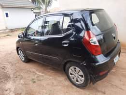 A picture of 2010 Hyundai first body everything works perfectly ok Manual drive