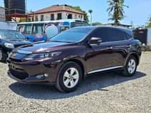 A picture of TOYOTA HARRIER 0785499509