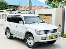 A picture of TOYOTA LANDCRUISER PRADO