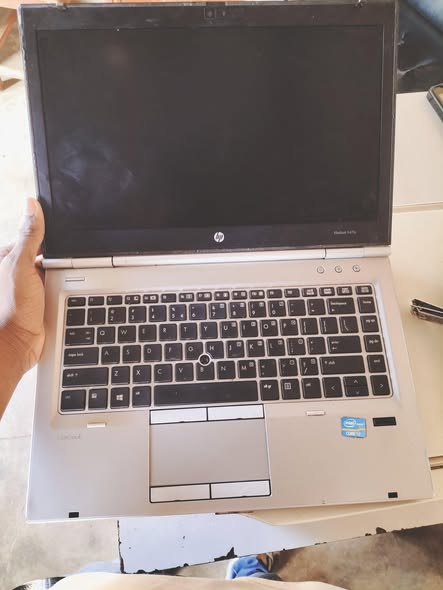hp laptops