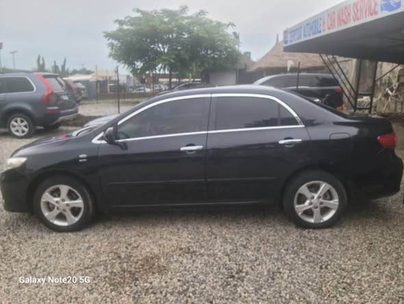 A picture of Toyota Corolla 2013