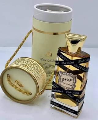 A picture of Oud Mood perfume for 100ml
