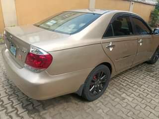 A picture of Toyota camry 2005 08065180808