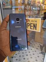 A picture of SAMSUNG S9PLAIN