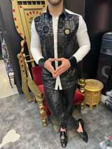 A picture of Full Men Clothes