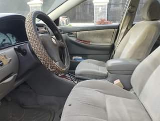 A picture of EXTREMELY SHARP 2004 CORROLA FIRST BODY UNTAMPARED ENGINE AND GEAR