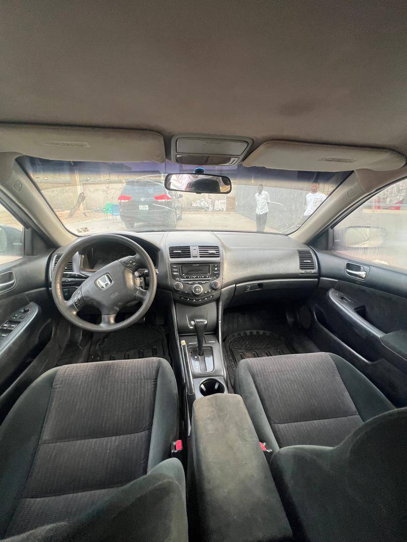 A picture of VERY SHARP HONDA ACCORD 2005 MODEL FOR SALE
