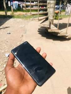 A picture of Samsung S10 PLUS