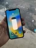A picture of Iphone XS