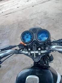 A picture of Inauzwa Pkpk kali Sana full documents TVS STAR 125 HLX