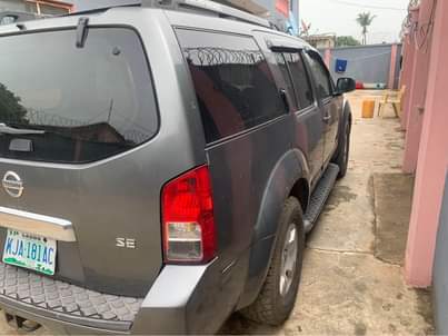 A picture of Clean 2006 Nissan Pathfinder