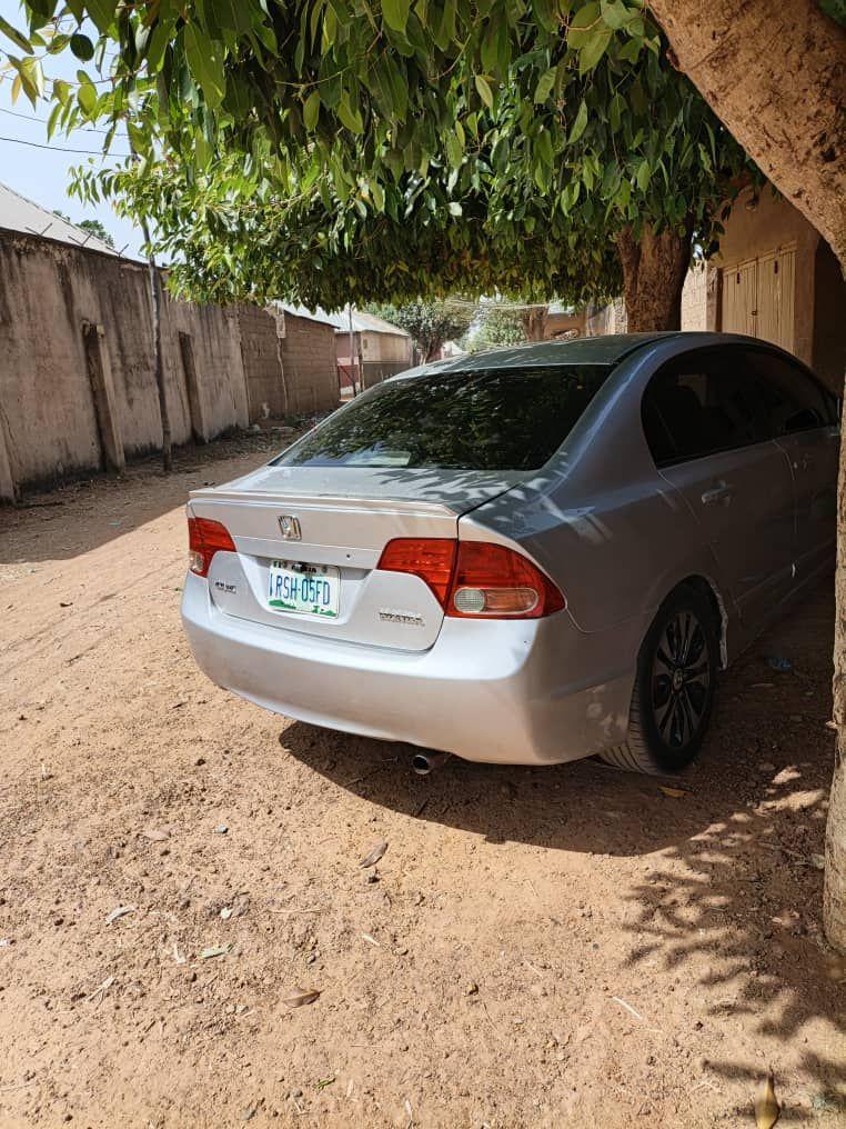 A picture of Honda civic 2009 at 3.3