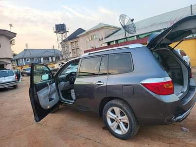 A picture of Toyota Highlander