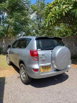 A picture of Toyota Rav 4