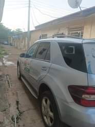 A picture of 2008 neatly used Mercedes Benz Ml350 in good condition with