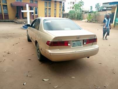 A picture of Fast Deal Toyota Camry Big light