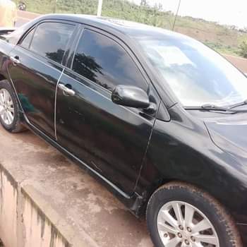 A picture of Toyota Corolla 09 sports editor Untouched engine and gear and