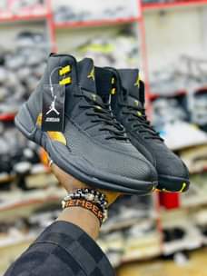 A picture of AIR JORDAN 11