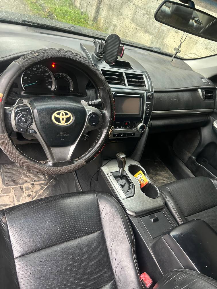 A picture of Toyota Camry Spider 013 2022 on custom duty very clean