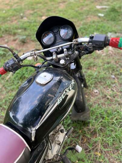 A picture of PIKI PIKI KALLY AINA BOXER 125 C IMETUNZWA VZUR SANA