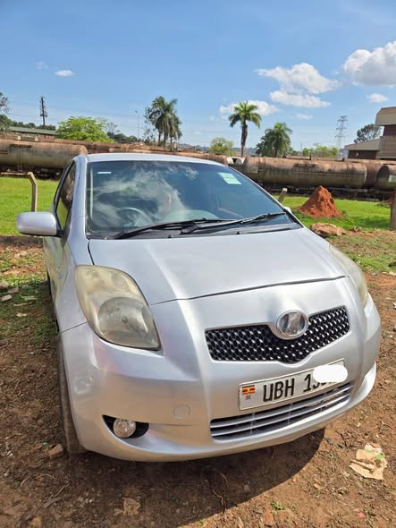 A picture of TOYOTA VITZ NEW SHAPE 2006