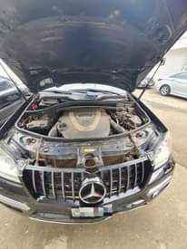 A picture of 2012 Mercedes Benz GL 450