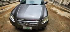 A picture of Clean Toyota Avalon Not keyless Engine gear ac good You