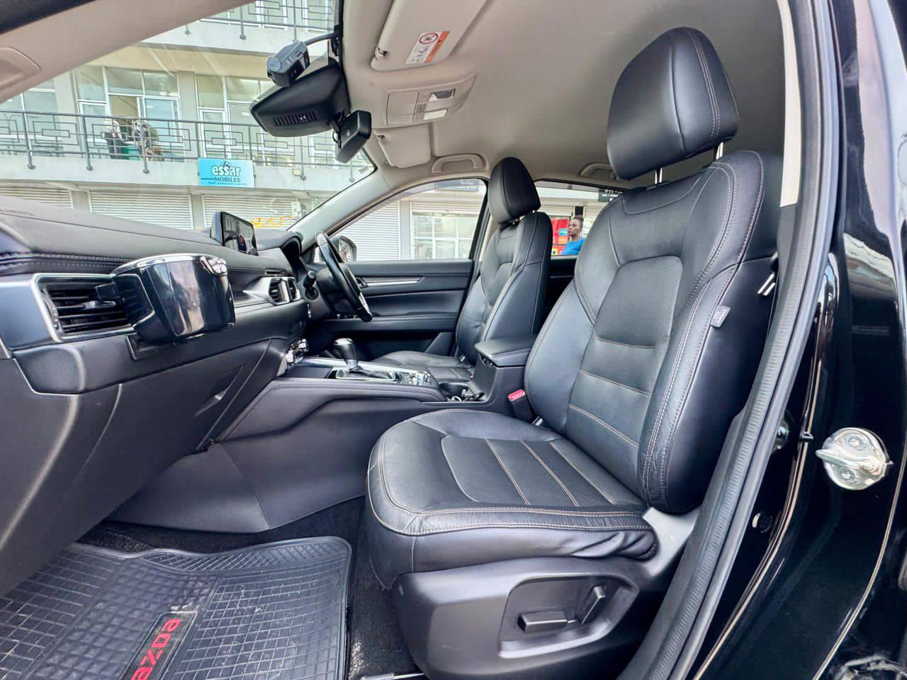 A picture of LAND ROVER DEFENDER 2022