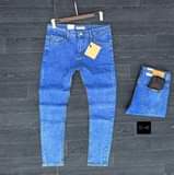A picture of JEANS CLASSIC PLAN AND CRAZY