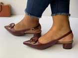 A picture of Shoes