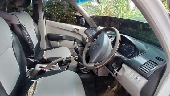 A picture of Mistubish pickup dkibin Injin diesel Full ac Gia manyu 0672032056
