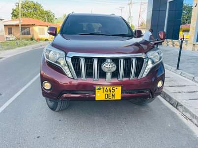 A picture of TOYOTA PRADO TX 150 0688 648 633