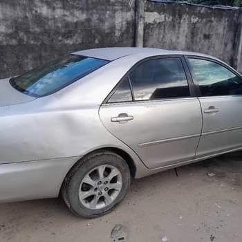 A picture of Dealer buyer Toyota Camry big daddy. ...v6