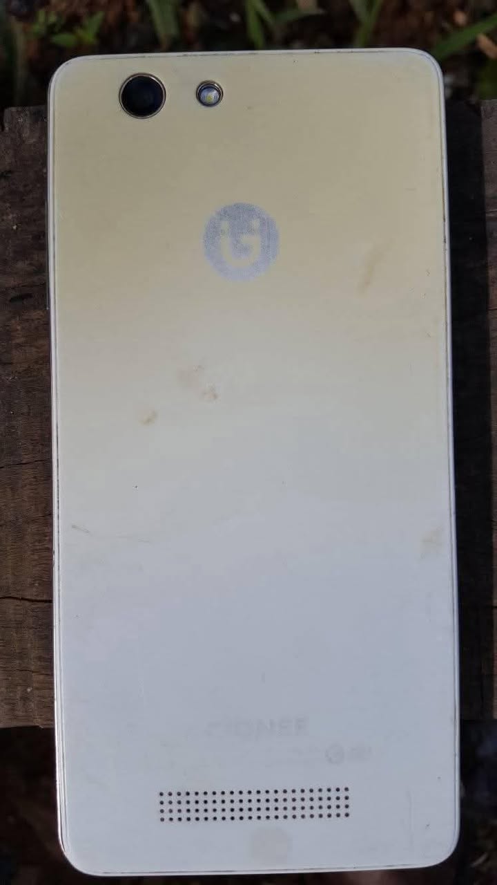 A picture of phone