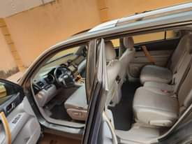 A picture of Toyota Highlander 08 09 DEALERS MARKET Engine super sound Gear