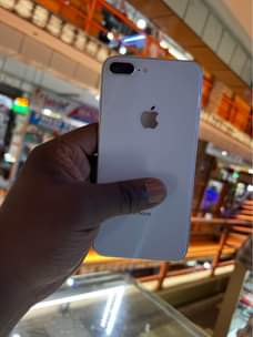 A picture of IPHONE 8PLUS PRICE 380000 Ug only