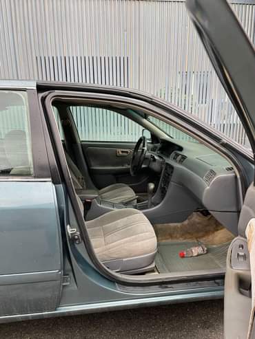 A picture of Trust MaxwellAutos For Good Cars Extremely Clean 2002 Toyota Camry