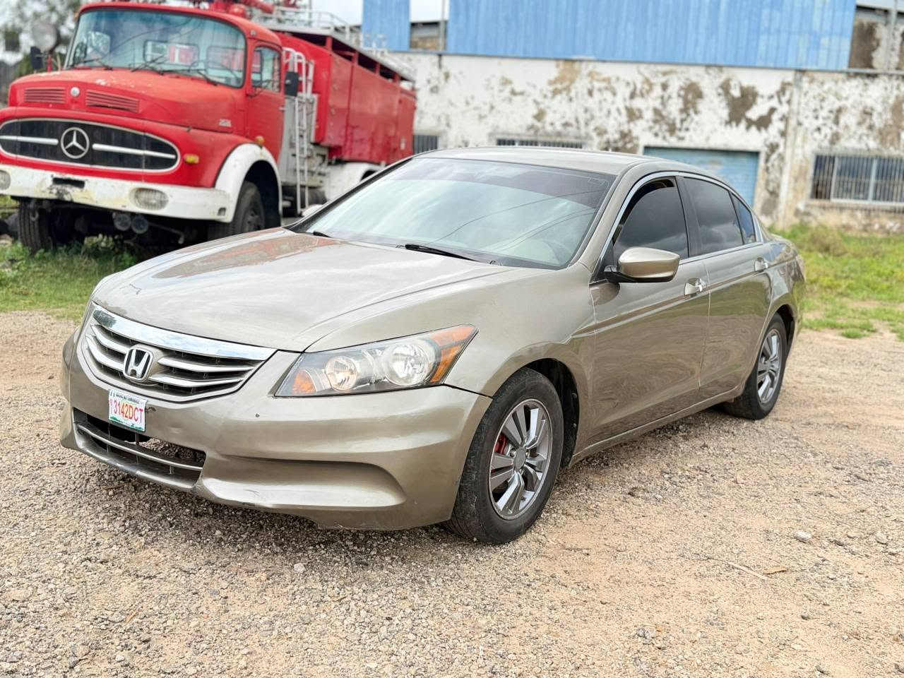 A picture of DISTRESS SALE SHARP HONDA ACCORD 2009