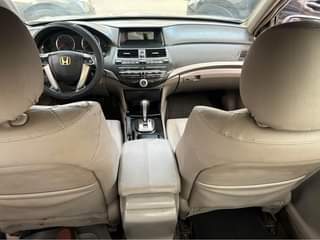 A picture of 2009 HONDA ACCORD
