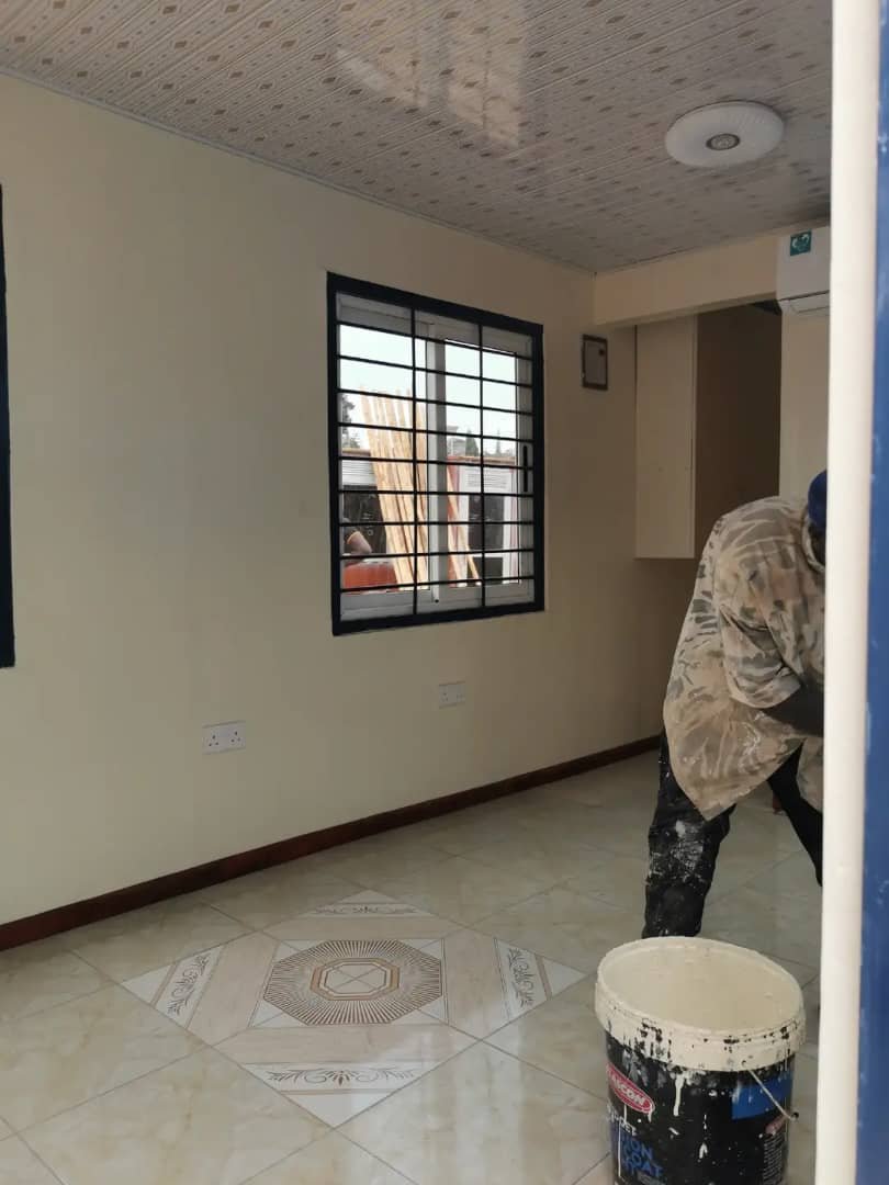 A picture of Furnished containers are available for sale in Bugolobi