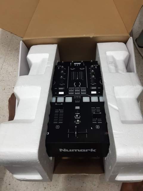 A picture of Nurmark scratch mixer