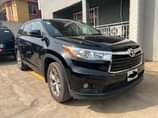 A picture of REG 016 TOYOTA HIGHLANDER...