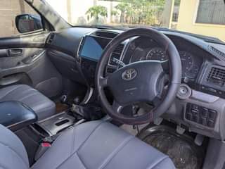 A picture of Land cruiser prado
